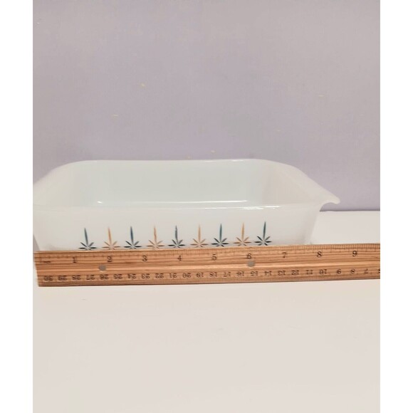 Fire King Anchor Hocking White Square Casserole 8"  Dish Candle Glow - Picture 9 of 10